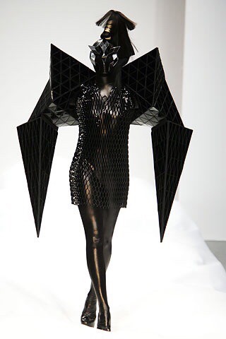 artinpopculture:  Gareth Pugh - Lady Gaga