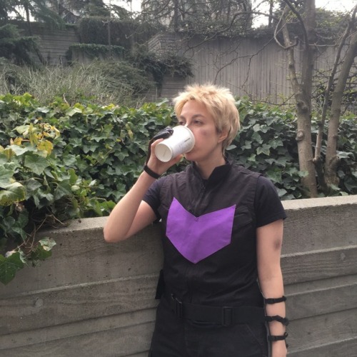 veliseraptor:eccc 2018 day one: @ameliarating as Hawkguy/Hawkeye/Clint Barton