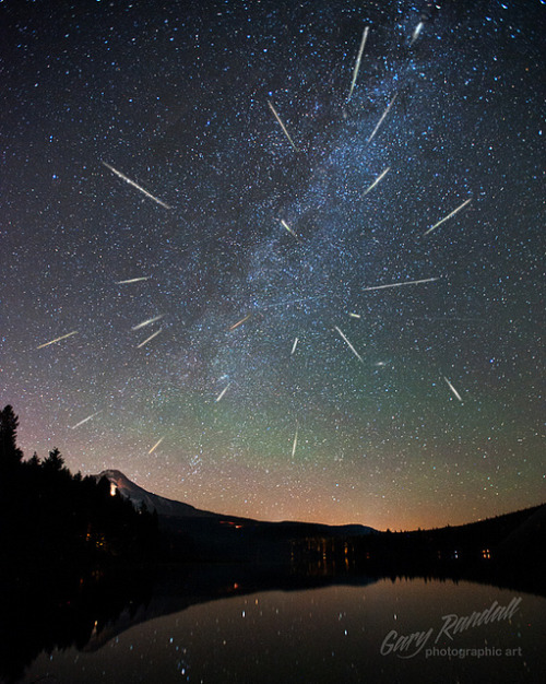 Perseid Meteor Shower 2012 by Gary Randall on Flickr.