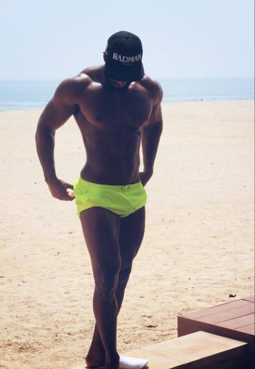 muscleuniverse:  Omarion Ryan