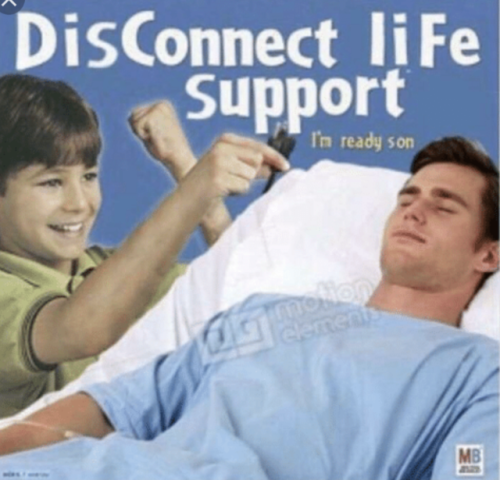 in-a-gif-fy:A compilation of some great connect 4 memes