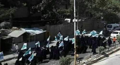 Moderate women rebels, aka members of the Tahrir al-Sham, protesting in Idlib against the 