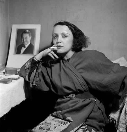 wehadfacesthen:Edith Piaf, 1936