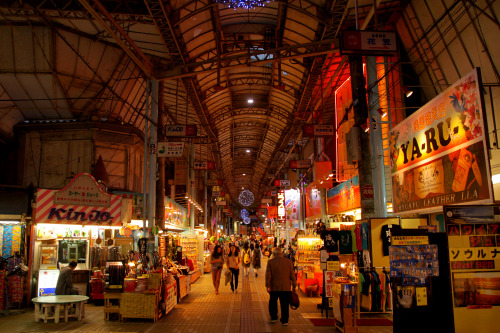 #Japon#Japan#Okinawa#Naha#town#shopping alley#city#lights#street #photographers on tumblr