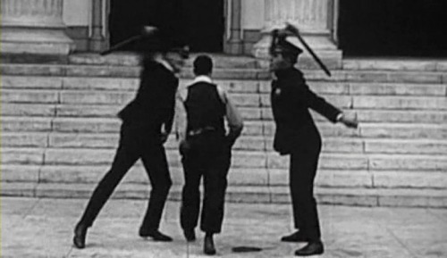 Buster Keaton against the police.PURE.FUCKING.POETRY