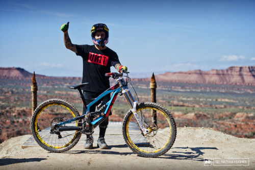 eng-kbz: bicycle—girl: Andreu Lacondeguy at Red Bull Rampage, Utah, United States