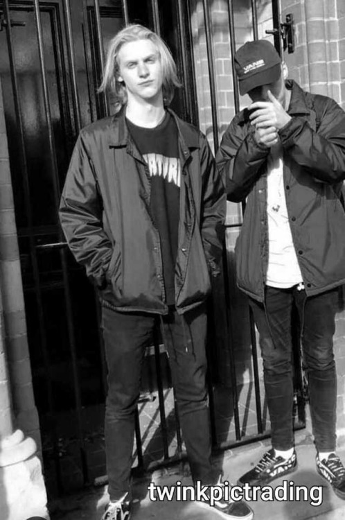 twinkpictrading: Reece. Part 1 of 2 Twinkpictrading original bait ®