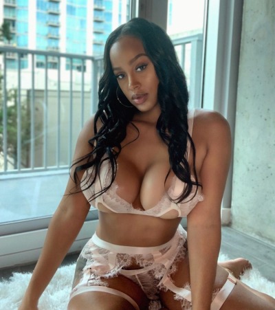 queens-goddesses-vixxxens-deact: