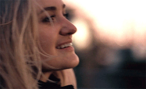 ajmichalka:ALY &amp; AJ - PRETTY PLACESAll the pretty placesPull us away from where the pain is