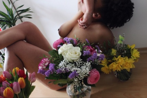 Porn echoraum:  nudityprincess: flower fairy  photos