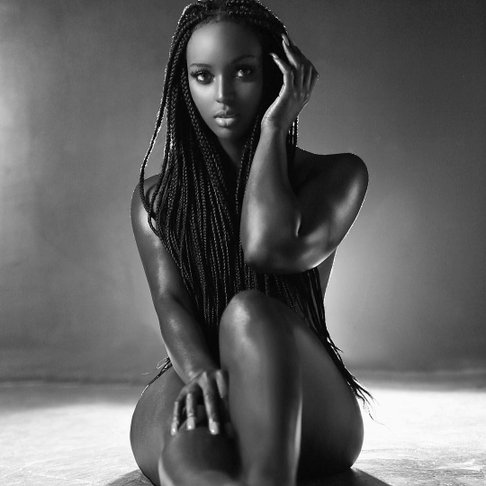prettirickyiswatdeycallem2:  thepurpletape:  Amara La Negra  Definition of melinated