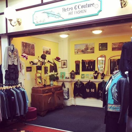 Retro G Couture Doncaster Corn Exchange shop open Tues/Fri/Sat 9-3 inline store link in bio #doncast