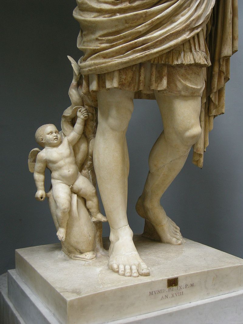 gaius julius caesar house deity gaius julius caesar house deity