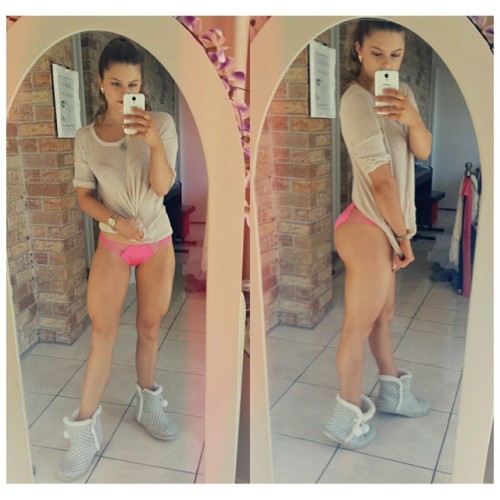 jaydeyfit:  One day ill grow up and have some calves.. one day IG: jaydeycat