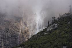 naturalsceneries:Fog &amp; Falls at Yosemite by alaijmw