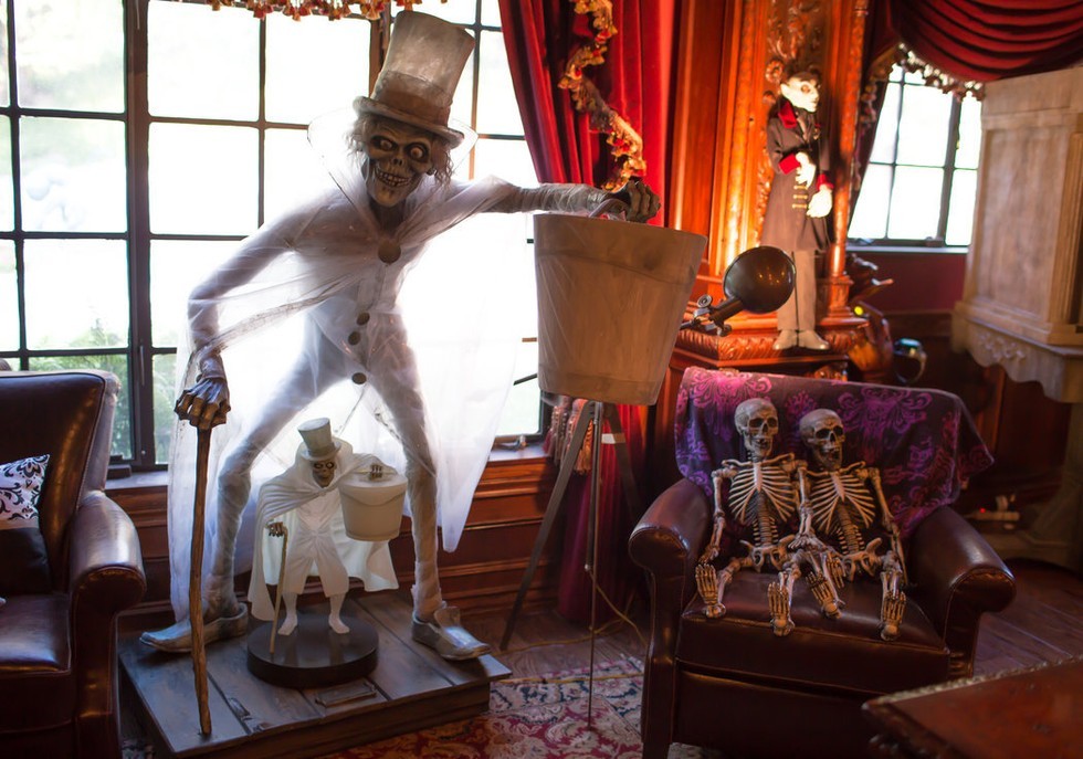 mquinn88:  Guillermo del Toro’s Bleak House