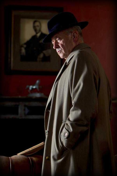 britishdetectives:It’s #FoyleFriday. At Last.