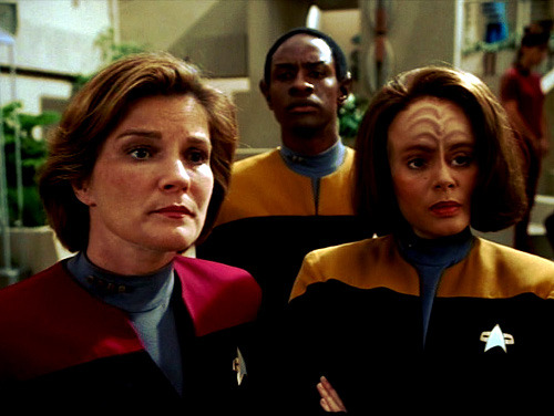 belannas-inactive:I’m not about to let them scramble B’elanna’s brain without a fight.