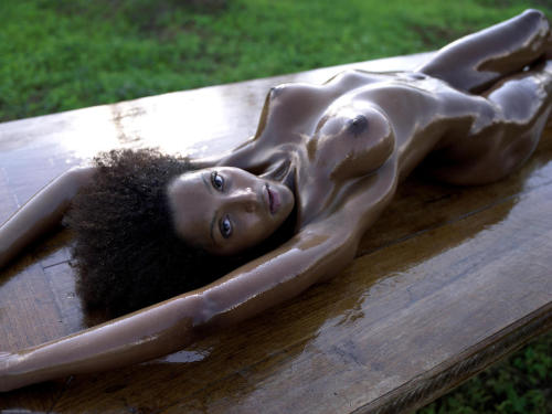 http://exoticaplus.tumblr.com/post/40773142337
