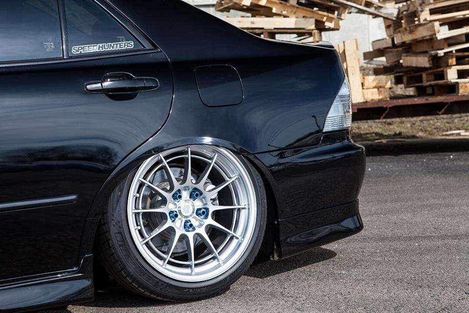 spirited-driving:  Bagged IS300 is getting an RS200 swap! Buildthread here!