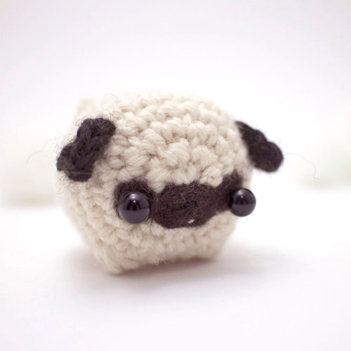 culturenlifestyle: Adorable Miniature Crochet AnimalsMohustore composes adorable fuzzy and wooly han