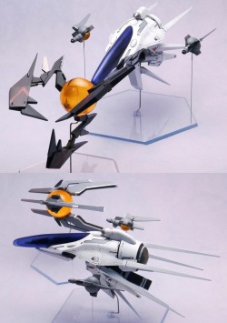 fireleoiv: shmups: https://twitter.com/sparrow_s_a OMFG I NEED THIS 