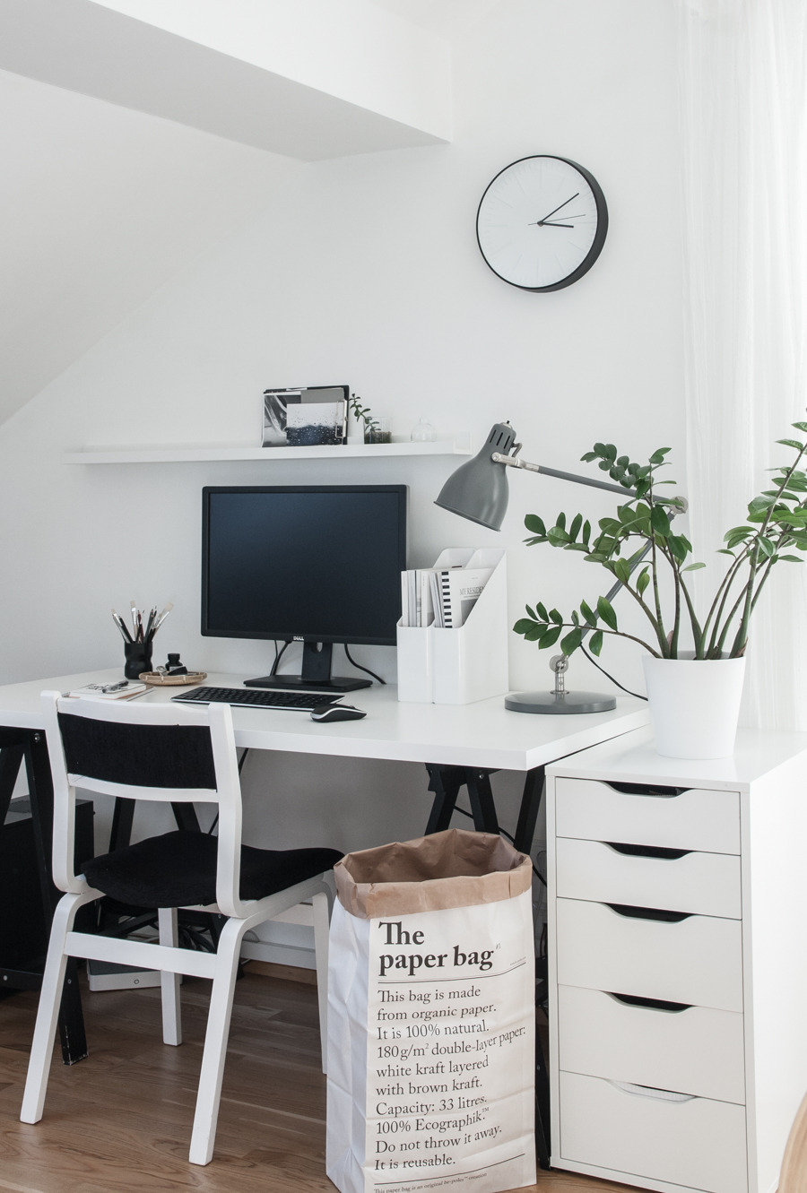 Via***  Decordots ***
