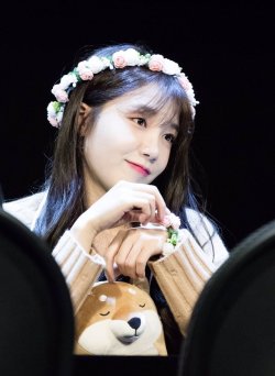 Apink's Eunji