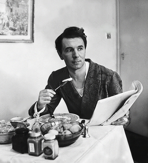 cinemamonamour: Michael Redgrave lunching in his dressing room during a break from filming Fame is t