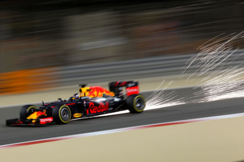 f1pictures:   Daniel Ricciardo  Red Bull - TAG Heuer  Bahrain 2016 