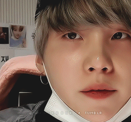 Barefaced Bangtan: Look How GORGEOUS Barefaced Yoongi Is ( `)