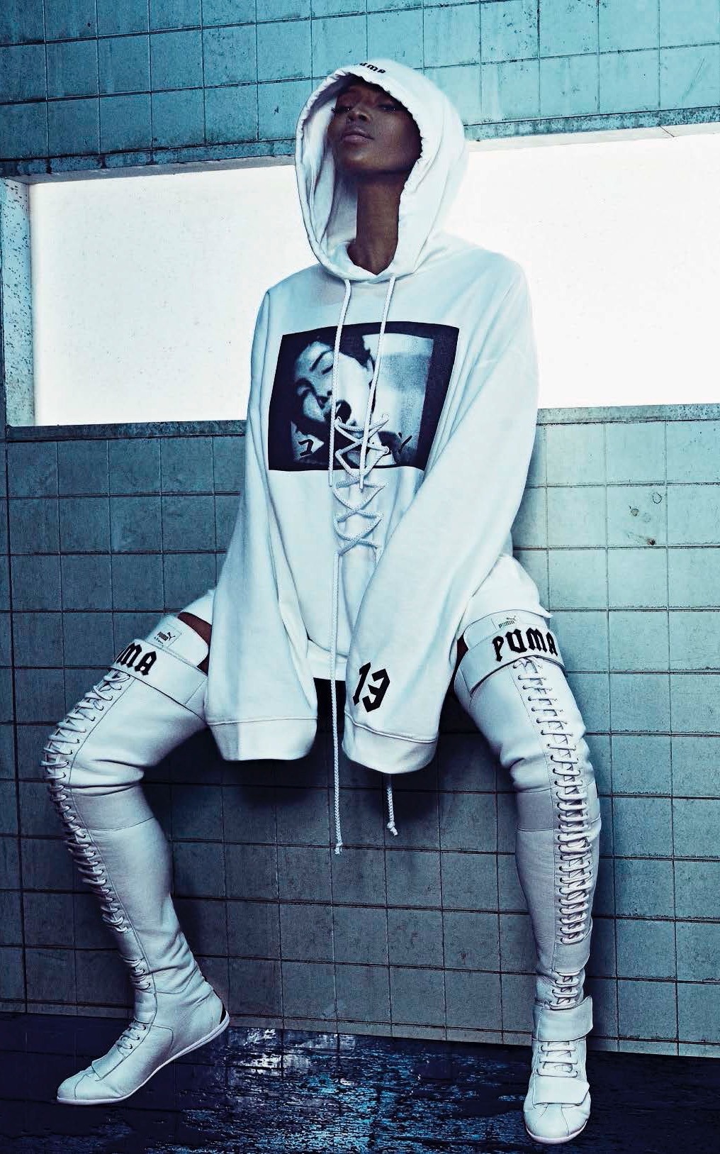 ohthentic:  naomihitme:  Naomi photograpged by Francesco Carrozzini, Vogue Italia