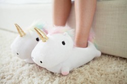 daddysalice:  Ok Daddy says I always say I need everything, BUT THESE…THESE I DO NEED!!!  They are unicorn slippers, and they glow AND THEY HAVE RAINBOW HAIR !!!  I really do need them!!!  If anyone is interested they sell them in smokonow.com 