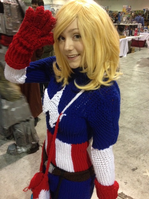 This Cap was amazing- she hand-knitted the whole costume herself! She had a facebook and a deviantar
