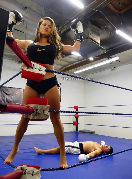 Who’s next?https://htmwrestling.com/tag/dynamite-denise