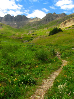 justemoinue2:  A walk into the American Basin,