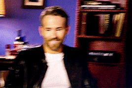 incomparablyme:  Video:   Ryan Reynolds Gets Interviewed by His ‘Twin Brother’