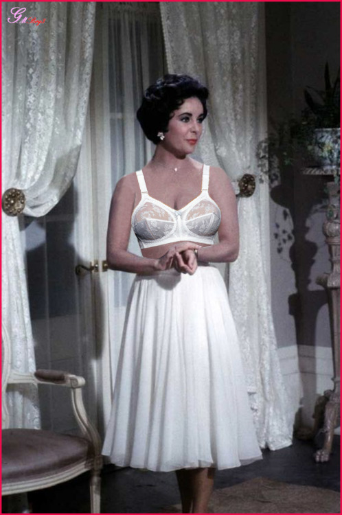 Elizabeth Taylor war immer für einen geilen Wichs gut, ob in ihren Filmen oder auf Bildern in d