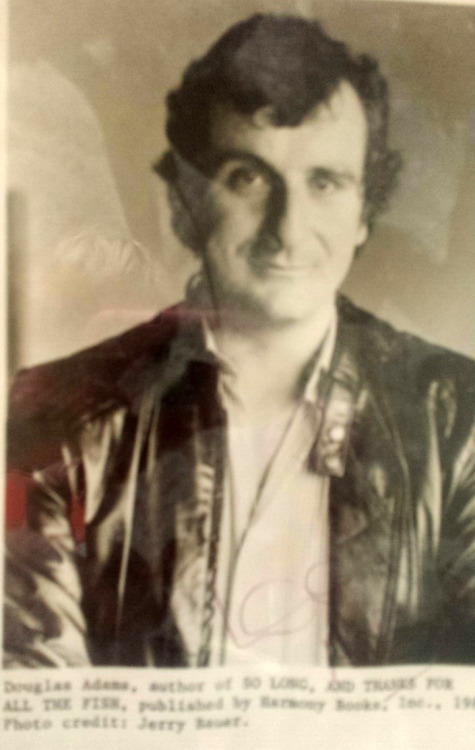 allthebirdsinthesky: When I was was a kid I missed seeing Douglas Adams at the local bookstore becau