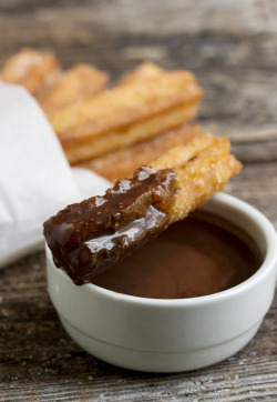 fullcravings:  Churros Con Chocolate from