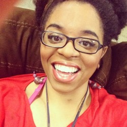 browngirlblues:  Smiles #teethtoowhite #lesbian