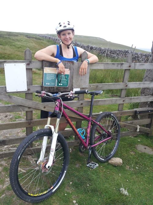 spookybikes:  Angie loves her new Frank The Welder hardtail 