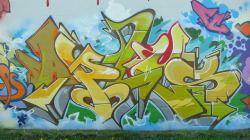 lehurlement:  APLUS - Get Up State, 2013. by Ironlak on Flickr. 