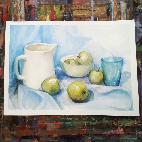 Still life watercolour painting from earlier this week! I really like how it turned out :”D