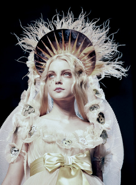 labsinthe:Jessica Stam from Jean Paul Gaultier S/S 2007