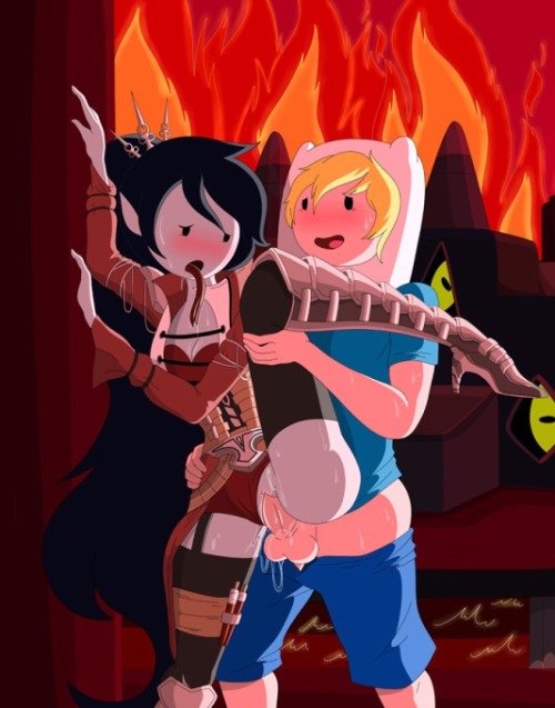 33plus1rules:  Marceline the vampire Queen!
