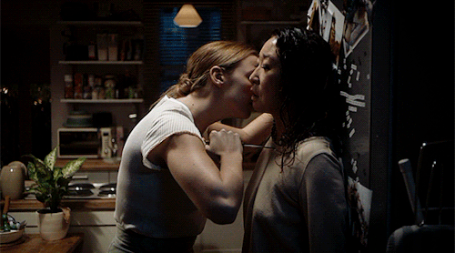 jodicomer:KILLING EVE - “Didn’t she tell you? She came to my apartment in Paris and she lay down nex