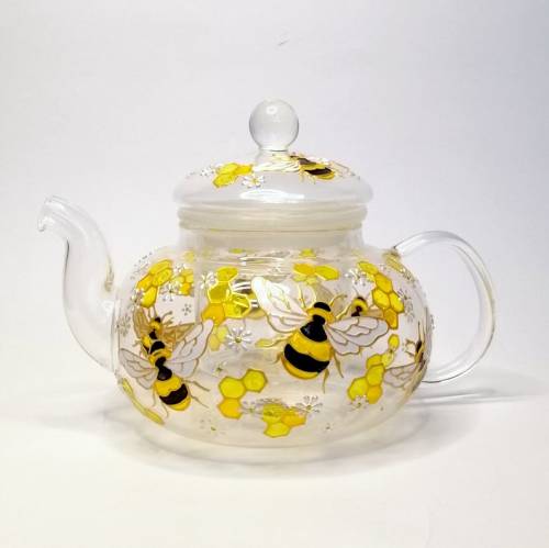 littlealienproducts:Hand Painted Bee Glass Mugs, Teapots &amp; Kitchenware by StekloCraft