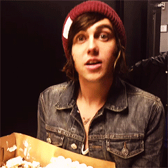 sleepingwithsirens-org:  Check Out: Artists Similar to Sleeping With Sirens  follow