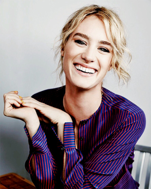 Mackenzie Davis photographed by Maarten de Boer at the 2015 Toronto International Film Festival